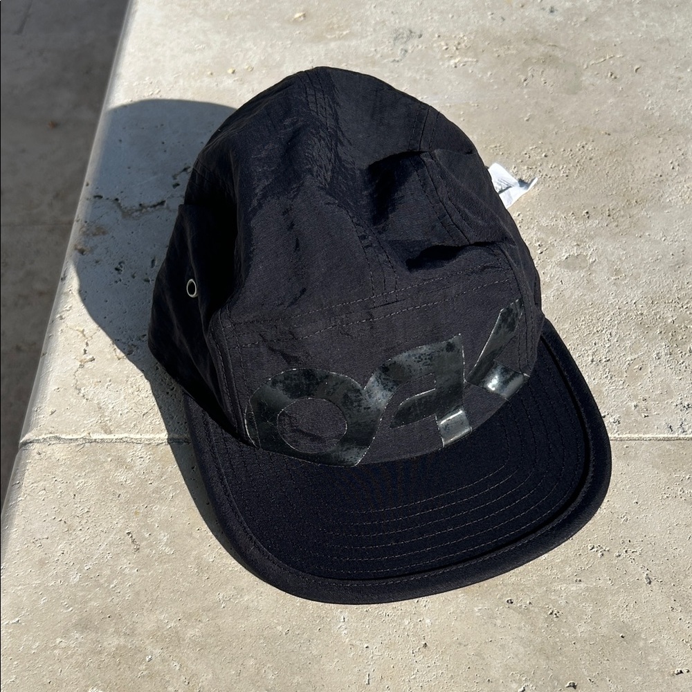 Oakley Custom Fit Black Cap | Performance Sports Hat | Adjustable